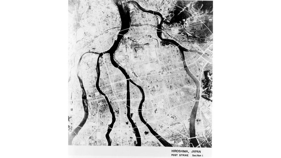 Hiroshima and its people from the perspective of a US military plane (Credit: Library of Congress)