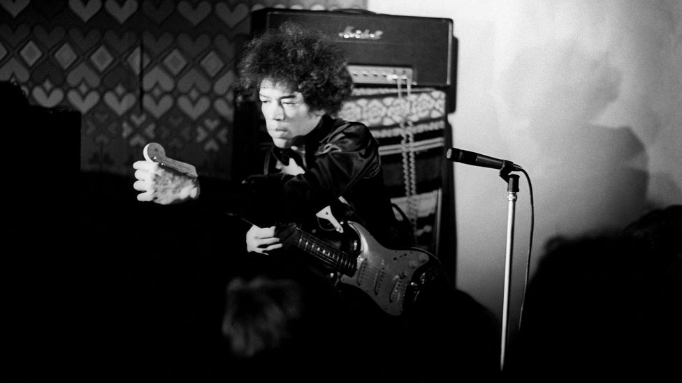 Hendrix paid his dues working with bigger bands, learning innovations of groundbreaking guitarists (Credit: Getty Images)