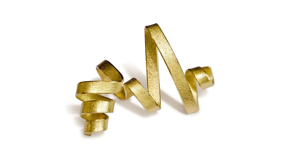 Jewellery that is upcycled and sustainable, such as this Fairtrade gold brooch by Ute Decker, is increasingly in demand (Credit: Goldsmiths' Fair)