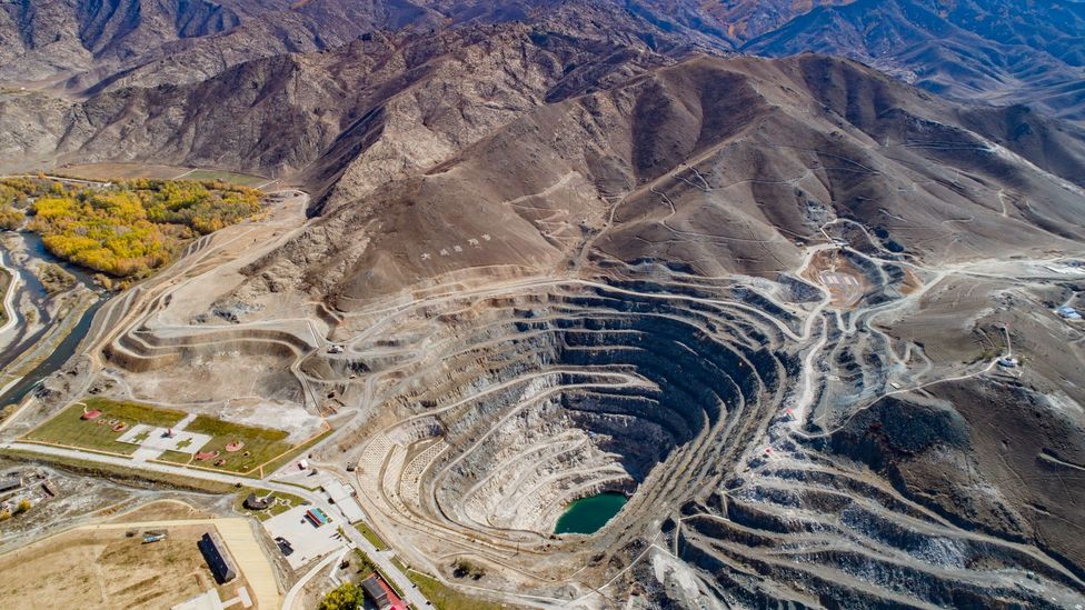 One of the largest mining pits in the world, with 84 types of minerals, is the 'No.3 pegmatite’ in Xinjiang, China (Credit: Shen Longquan/ Getty Images)