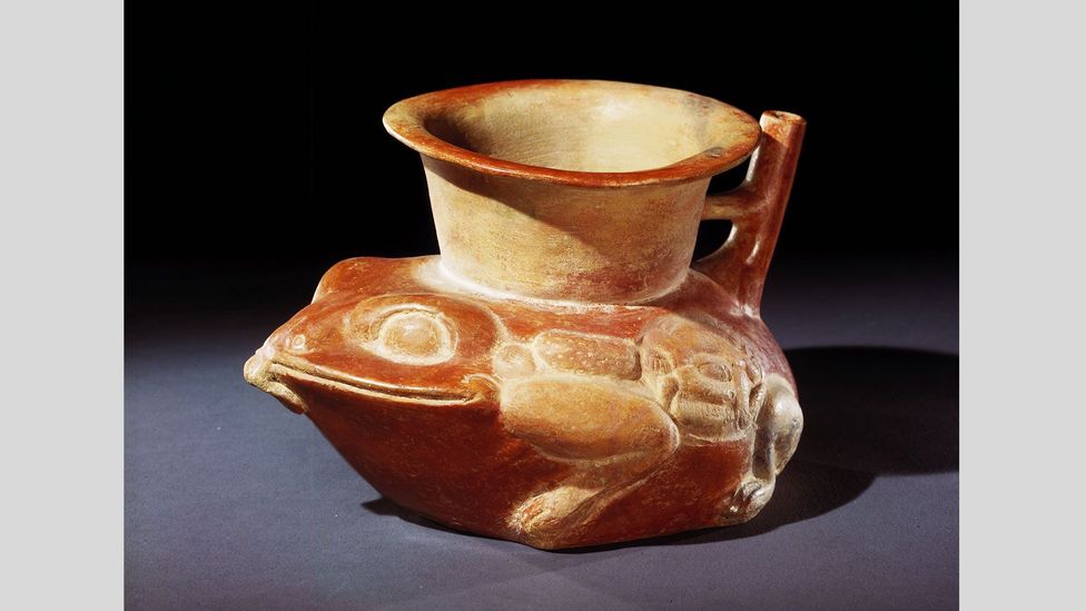 This ancient Maya vessel in the shape of a cane toad celebrates the amphibians water-bringing characteristics (Credit: Justin Kerr/K5935/Dumbarton Oaks)