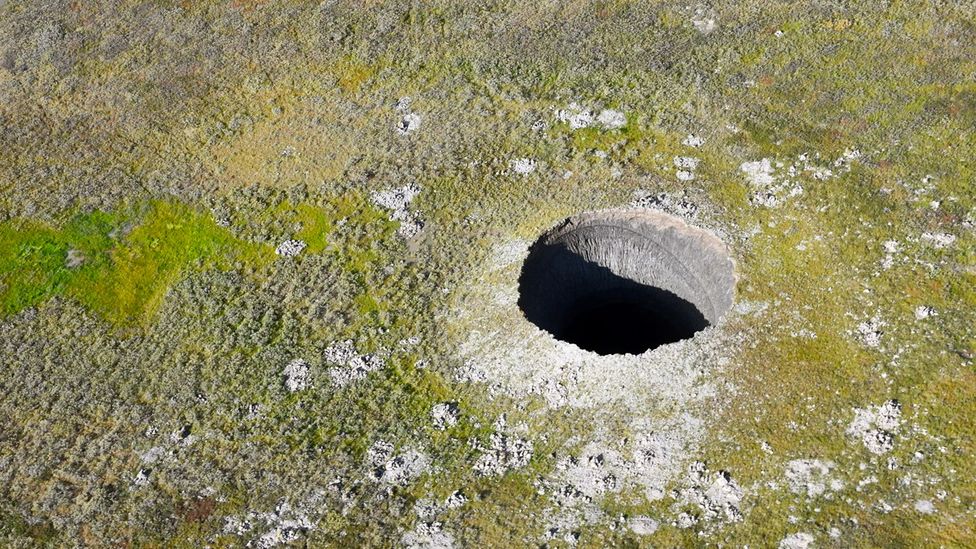 Researchers from the Russian Academcy of Sciences discovered a new crater in Yamal during an expedition in August 2020 (Credit: Evgeny Chuvilin)