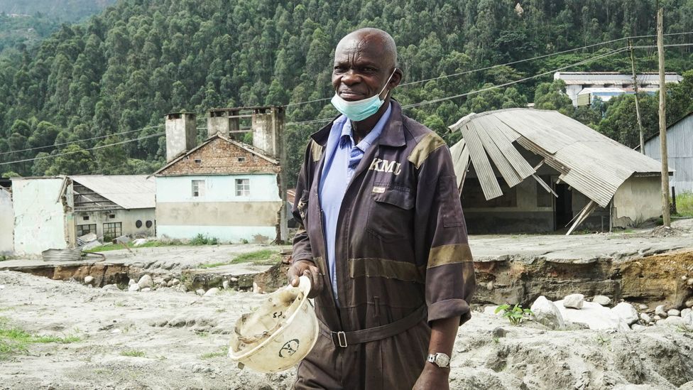 Mechanical engineer John Tinka was forced to flee as a 10m-high tidal wave of water flattened a path through the valley (Credit: Thomas Lewton)