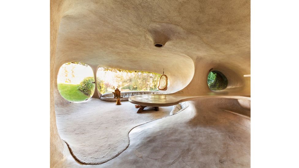 The Organic House of Mexican designer Javier Senosiain resembles a network of caves (Credit: Life Meets Art/ Phaidon)