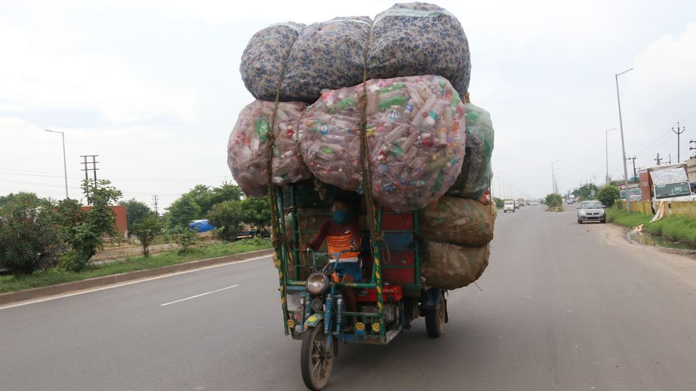 Could plastic roads make for a smoother ride? - BBC Future