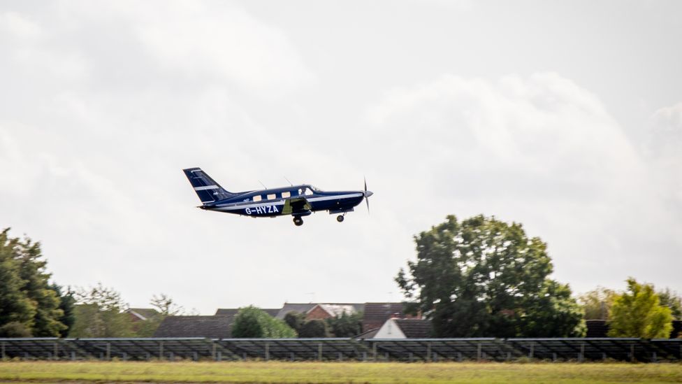 Tests of the hydrogen-powered HyFlyer I, which is a six-seater plane, have been successful. Its successor is planned to seat up to 20 passengers (Credit: ZeroAvia)
