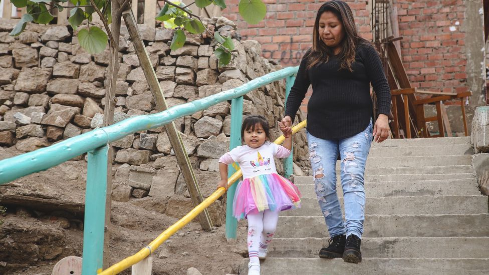 Simple improvements to a path in one Lima neighbourhood had multiple positive effects for the local community (Credit: Asociación Proyecto Alto Perú)