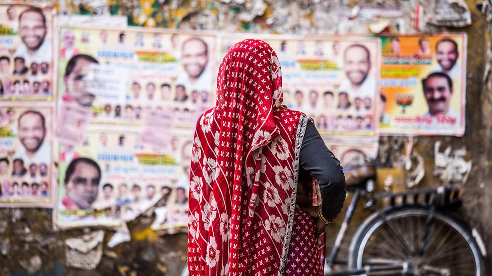 In the recent elections in India, voters faced a dizzying choice between different candidates and political parties (Credit: Alamy)