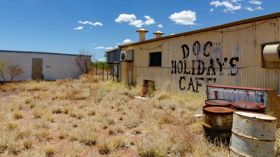 The abandoned asbestos mining town of Wittenoom in Western Australia does not appear on any maps, to discourage visitors (Credit: Alamy)