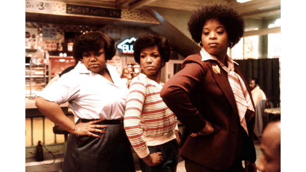 Carolyn (centre) sang as part of the Soul Food Chorus in the 1980 film The Blues Brothers (Credit: Alamy)