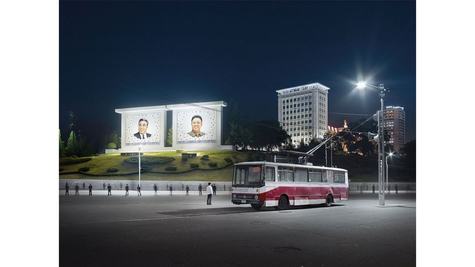 Trolley Bus, Somun Street, Pyongyang, 2015 by Eddo Hartmann (Credit: Eddo Hartmann)