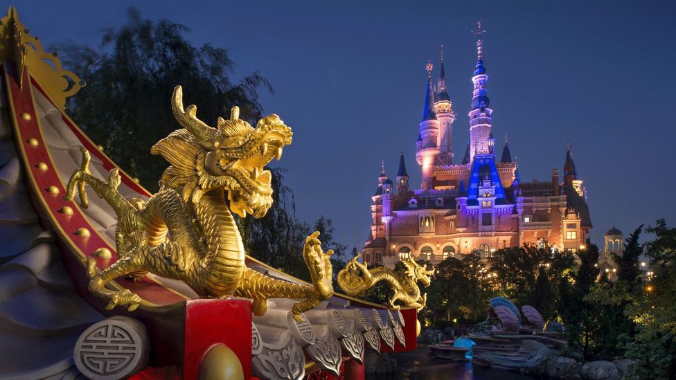 Sleeping Beauty castle in Euro Disney, Paris, France Stock Photo - Alamy