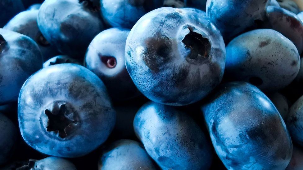 Blueberries contain anthocyanin, which has been linked to lowering the risk of heart disease (Credit: Beata Zawrzel/Getty Images)