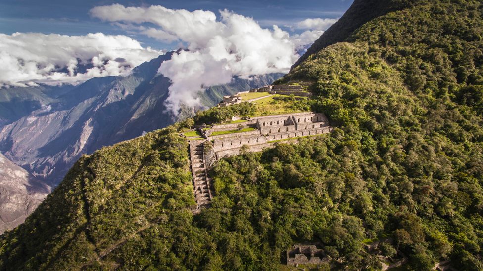 Choquequirao fue construido durante el apogeo del imperio Inca a fines del siglo XV (Crédito: Christian Declercq / Getty Images)