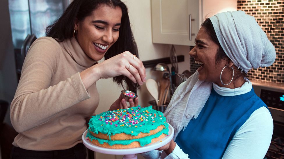 Whether your goal is to spend more time with family or make it onto the Bake Off, using the New Year as a marker can help you reach your objectives (Credit: Getty Image)
