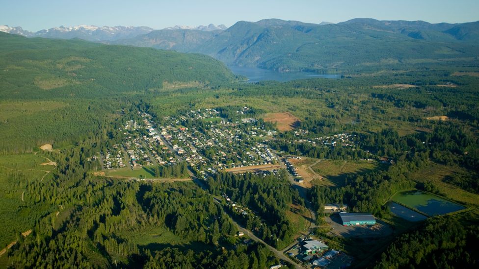 Cumberland está ubicado en las estribaciones de las montañas Beaufort en la isla de Vancouver (Crédito: Todas las fotos de Canadá / Alamy)