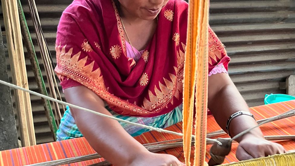 Women in Manas have received training in weaving to create an alternative source of income that doesn't rely on depleting the forest (Credit: Geetanjali Krishna)