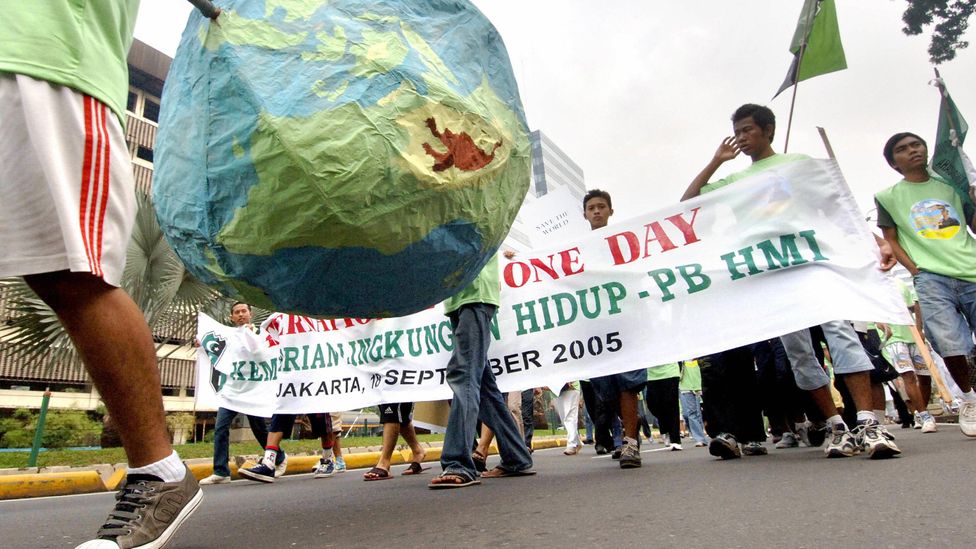 Озоновый кризис потребовал от человечества совместной работы (Фото: Getty Images)