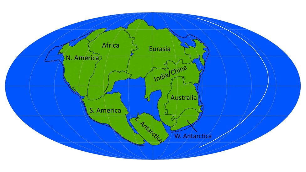 Pangaea Ultima is still surrounded by a huge ocean, but has a central sea within it (Credit: Davies et al)