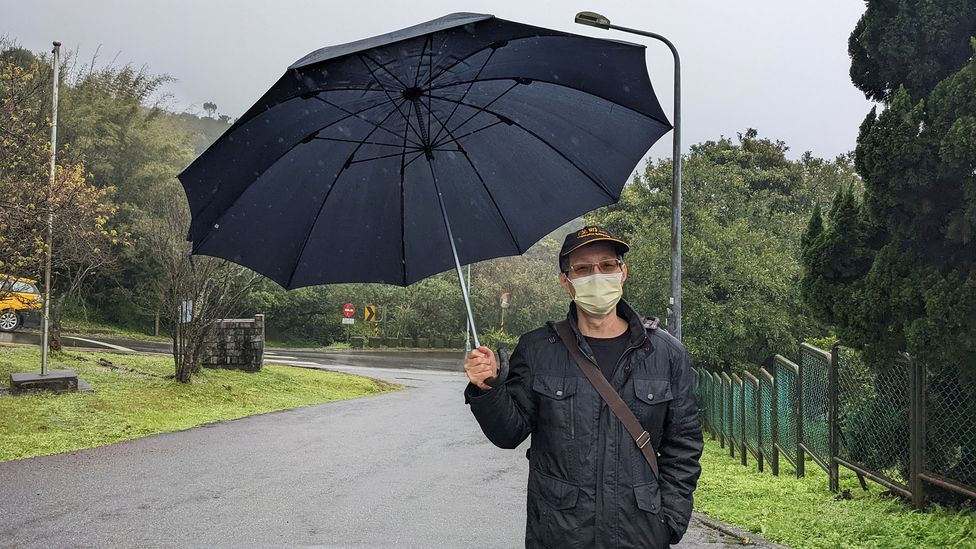 Volcanologist Lin Cheng-Horng has dedicated the past two decades of his life to studying the volcanoes in Xiaoyoukeng (Credit: Dinah Gardner)