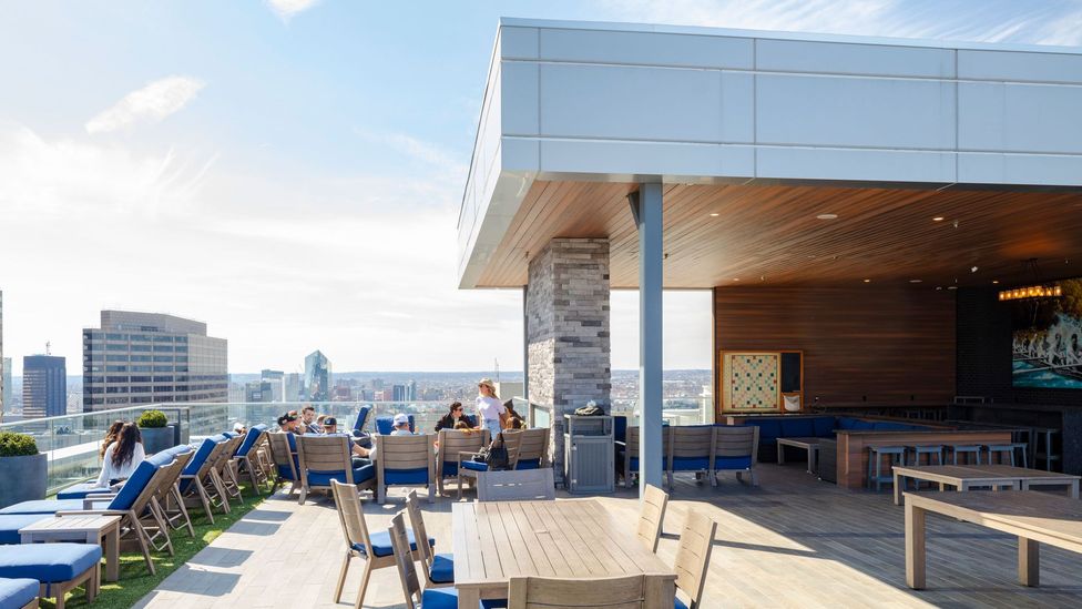 Many office-to-apartment conversions have luxury amenities, like rooftop decks with views, like at The Franklin Tower (Credit: Robert Deitchler/Gensler)