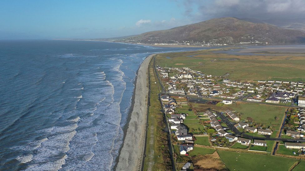 From 2054, Gwynedd Council has said the Welsh village of Fairbourne will no longer be inhabitable. (Credit: Getty Images)