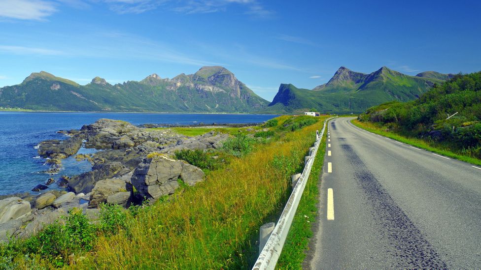The Kystriksveien runs for 670km along the beautiful Nordland coastline (Credit: Reinhard Pantke/Getty Images)