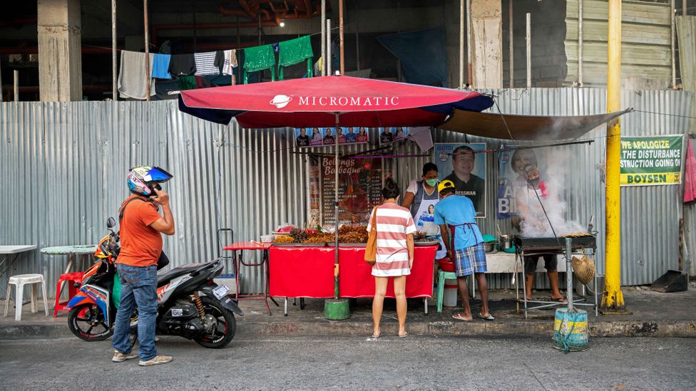 Aling Bebeng's BBQ is one of the most popular street grills in Metro Manila (Credit: Scott A Woodward)