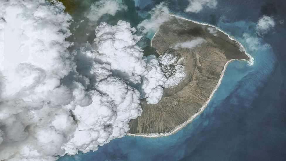 Hunga Tonga explosion from above (Credit: Maxar via Getty Images)