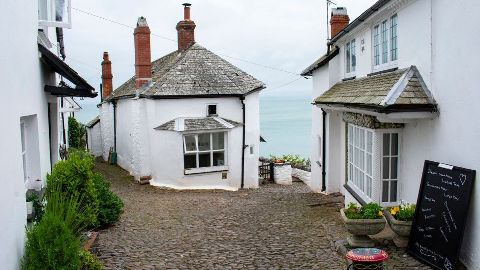 Some of Clovelly's cottages are more than 600 years old (Credit: Amanda Ruggeri/BBC) Some of Clovelly's cottages are more than 600 years old (Credit: Amanda Ruggeri/BBC)