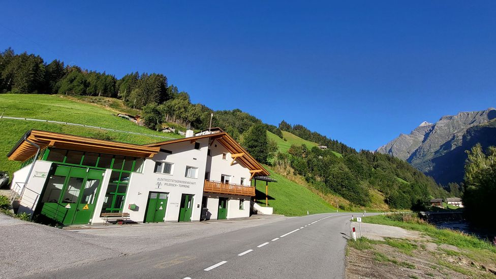 The electricity cooperative in South Tyrol's Pflersch Valley provides the local area with power from small-scale hydropower (Credit: Electricity Cooperative Pflersch)