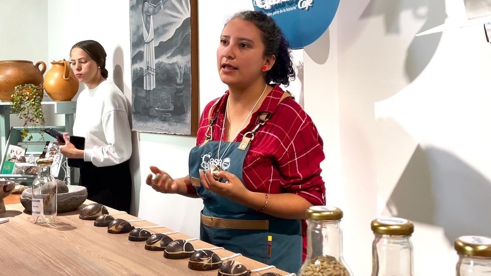 Tour guide Andrea Izquierdo explains the history of chicha in Colombia (Credit: Lina Zeldovich)