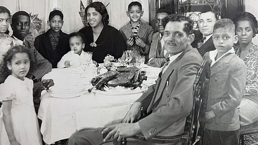 Walter seated surrounded by family (Credit: Alexandria Gamlin)