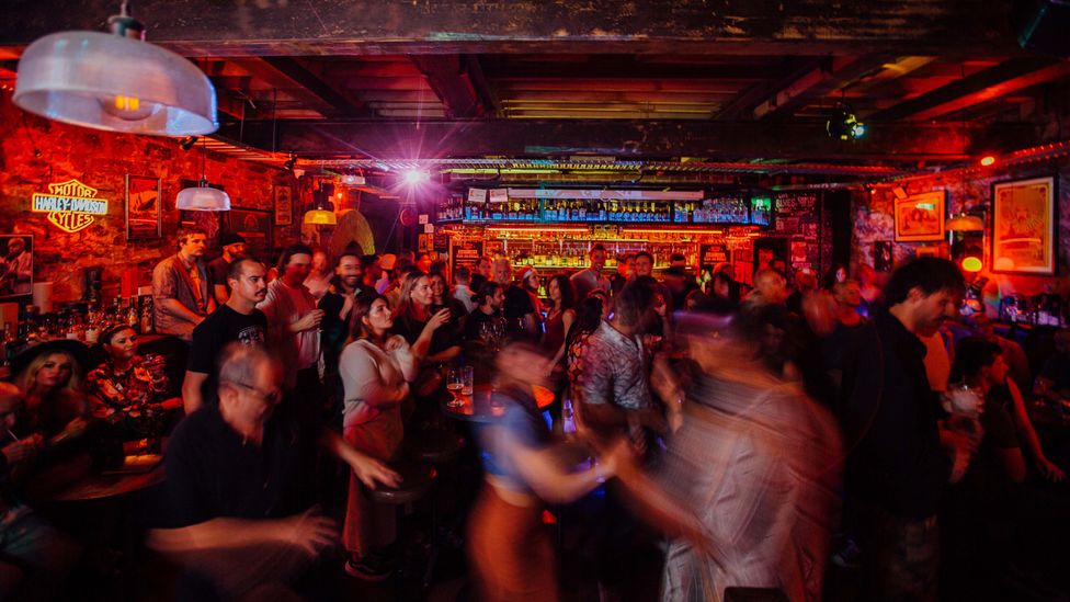 People dancing at Memphis Slim's House Of Blues