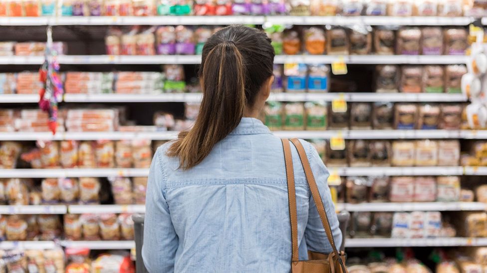 People are already recommended not to do food shopping when they are hungry, as it can push us towards unhealthy choices (Credit: Getty Images)