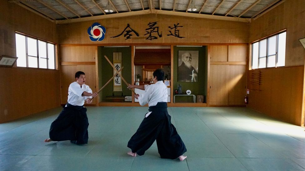 Aikido demonstration with wooden katana at Aikido Tanabe Dojo