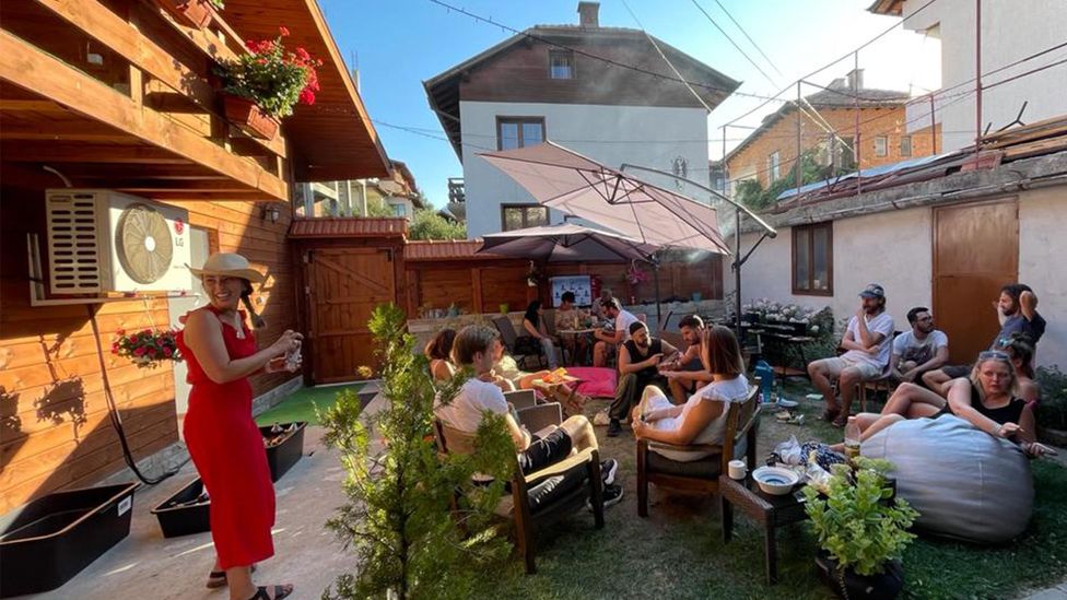 Digital nomads report that for a relatively small town, there's a big social scene in Bansko (Credit: Altspace) Digital nomads report that for a relatively small town, there's a big social scene in Bansko (Credit: Altspace)