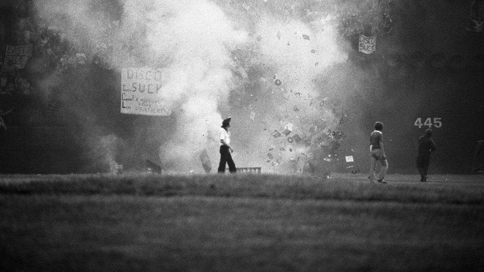 The 1979 riot that 'killed' disco - BBC Culture