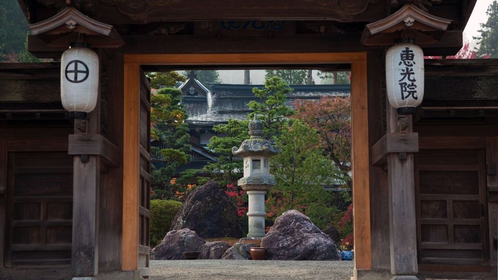 Ekoin Temple Gate, Koyasan