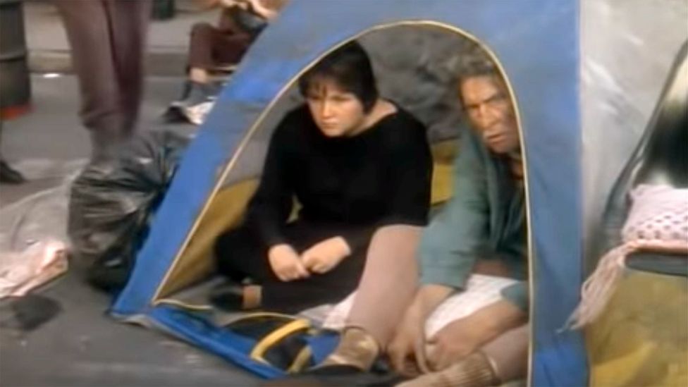 In Past Tense, the Deep Space Nine writers imagined what a near future might look like where homelessness could be fully ignored (Credit: Paramount)