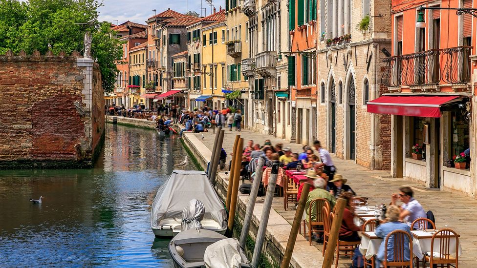 Italians prioritise work-life balance and make the most of their leisure time (Credit: Fani Kurti/Getty Images)