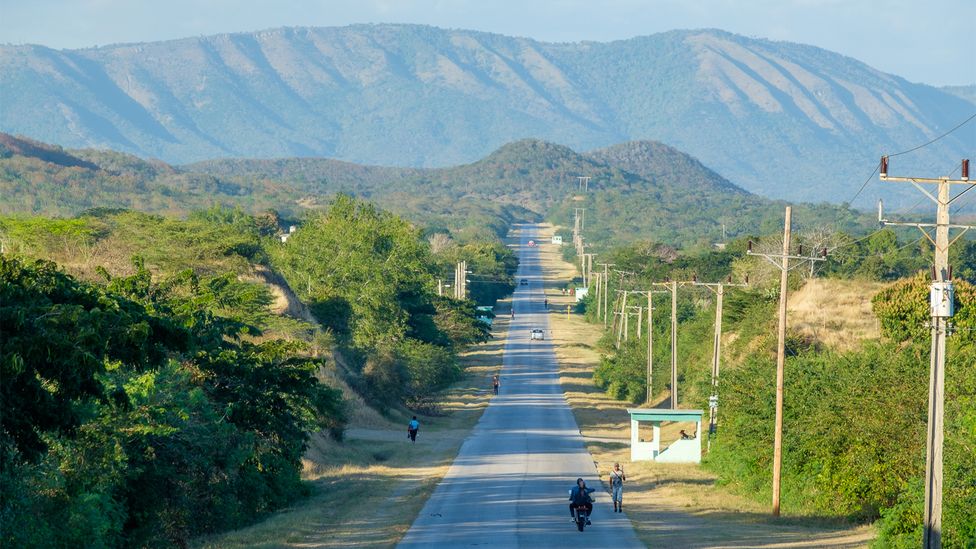 The road traces the triangular shape of the Granma province (Credit: Claire Boobbyer)