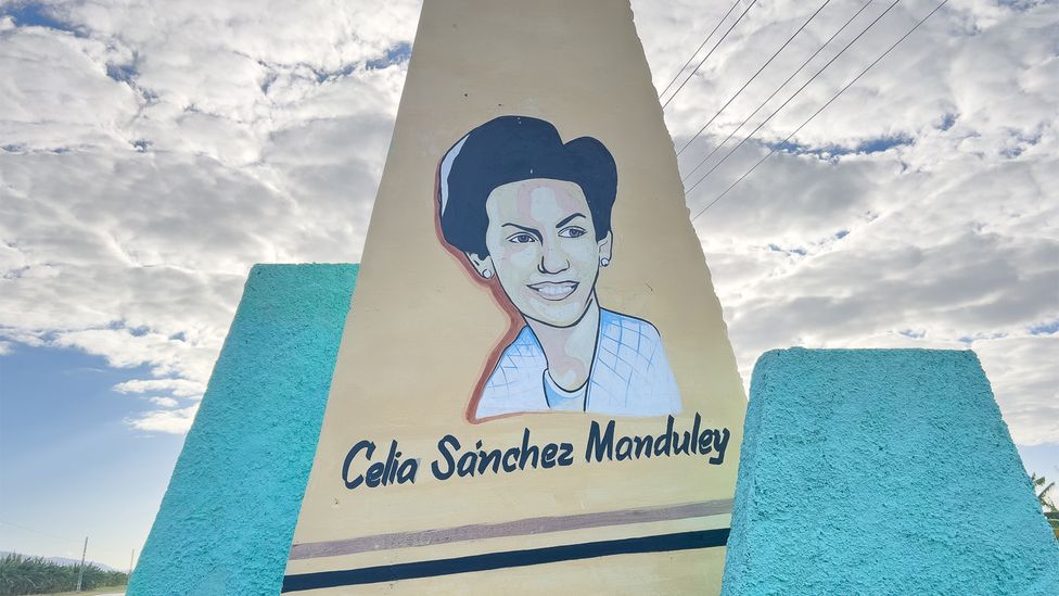 The road is peppered with monuments honouring some of Cuba's key revolutionary figures (Credit: Claire Boobbyer)