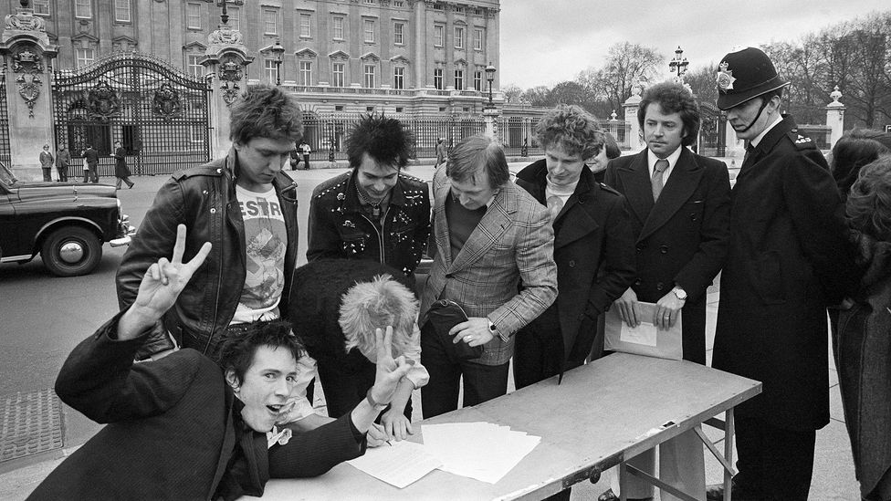 You Have To Destroy In Order To Create How The Sex Pistols Sparked Outrage Bbc Culture