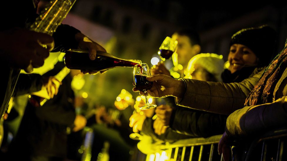 Wine has around three times the carbon footprint of beer per litre – but adjusted for portion sizes, the emissions are similar (Credit: Getty Images) Wine has around three times the carbon footprint of beer per litre – but adjusted for portion sizes, the emissions are similar (Credit: Getty Images)