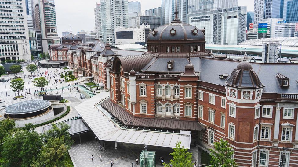 Around the world beautiful historic train stations are being saved from demolition by transforming into hotels (Credit: The Tokyo Station Hotel)