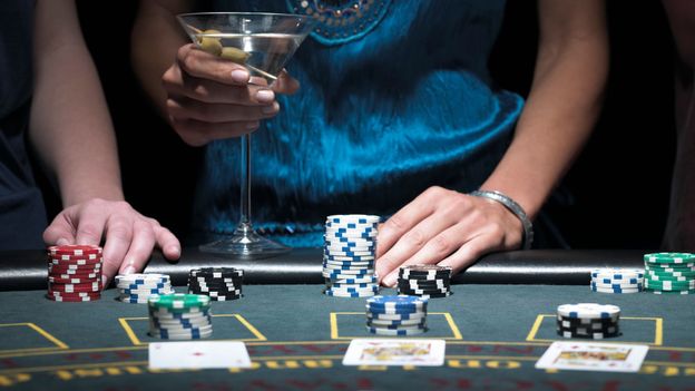 What Las Vegas casinos won't tell you about gambling - BBC Travel