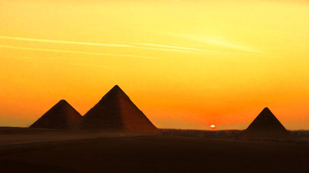 Why do we still not know what’s inside the pyramids? - BBC Future