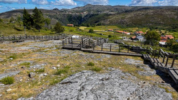 As misteriosas ‘pedras do nascimento’ de Portugal – BBC Travel