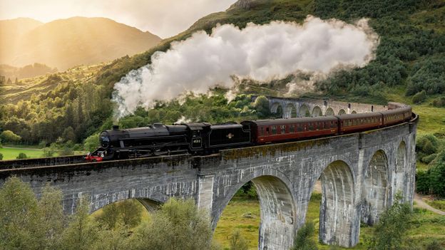 the-west-highland-line-one-of-the-world-s-most-scenic-train-lines